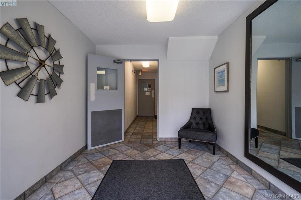  107 305 Michigan Street, Victoria, BC 414405 Gower Smith Real