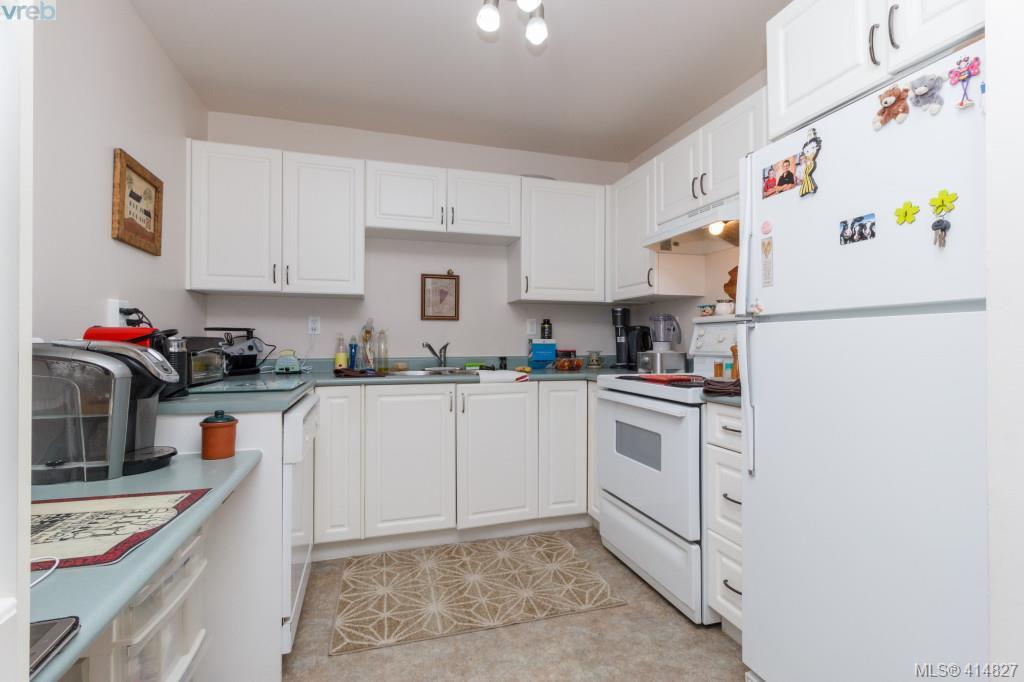  108 290 Island Highway, Victoria, BC 414827 Julie Demelo