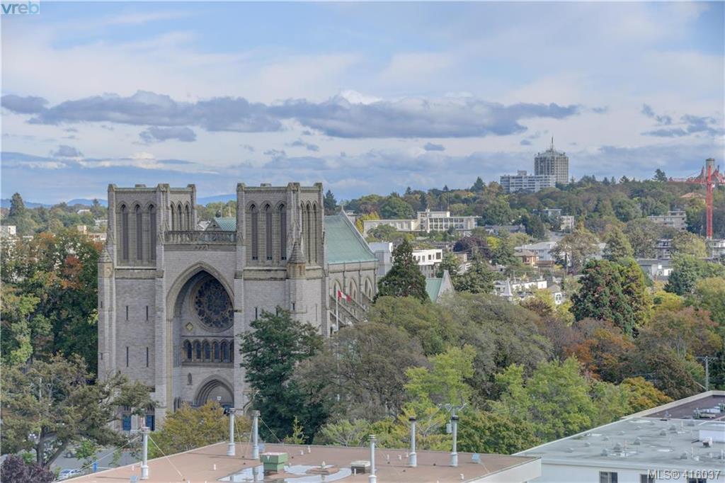  1902 751 Fairfield Road, Victoria, BC 416037 Stephen Calderwood