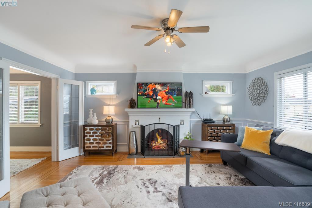 3055 Earl Grey Street, Victoria, BC 416809 Marten Homes Real Estate