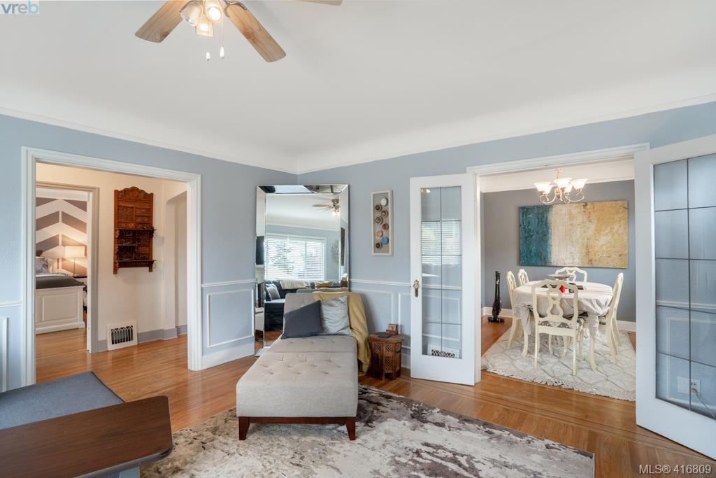 3055 Earl Grey Street, Victoria, BC 416809 Kirsten Marten PREC