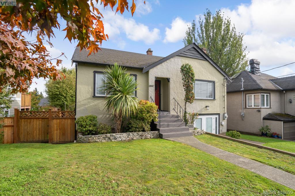 3055 Earl Grey Street, Victoria, BC 416809 Marten Homes Real Estate