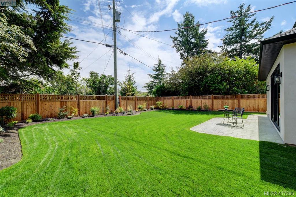 2565 Eastdowne Road, Victoria, BC 417296 Stephen Calderwood