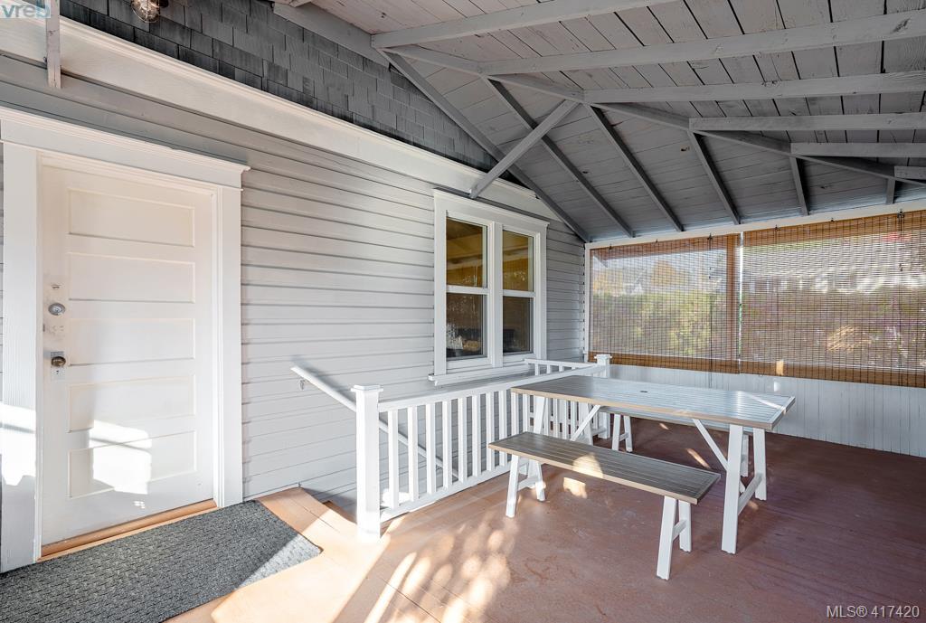 4137 Glanford Avenue, Victoria, BC 417420 Mark Rice Personal Real