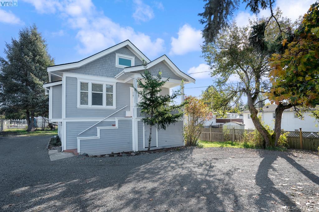 4137 Glanford Avenue, Victoria, BC 417420 Fantastic opportunity in