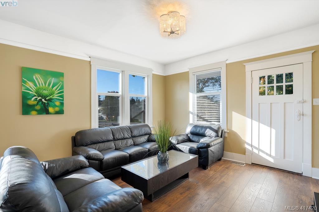 4137 Glanford Avenue, Victoria, BC 417420 Mark Rice Personal Real