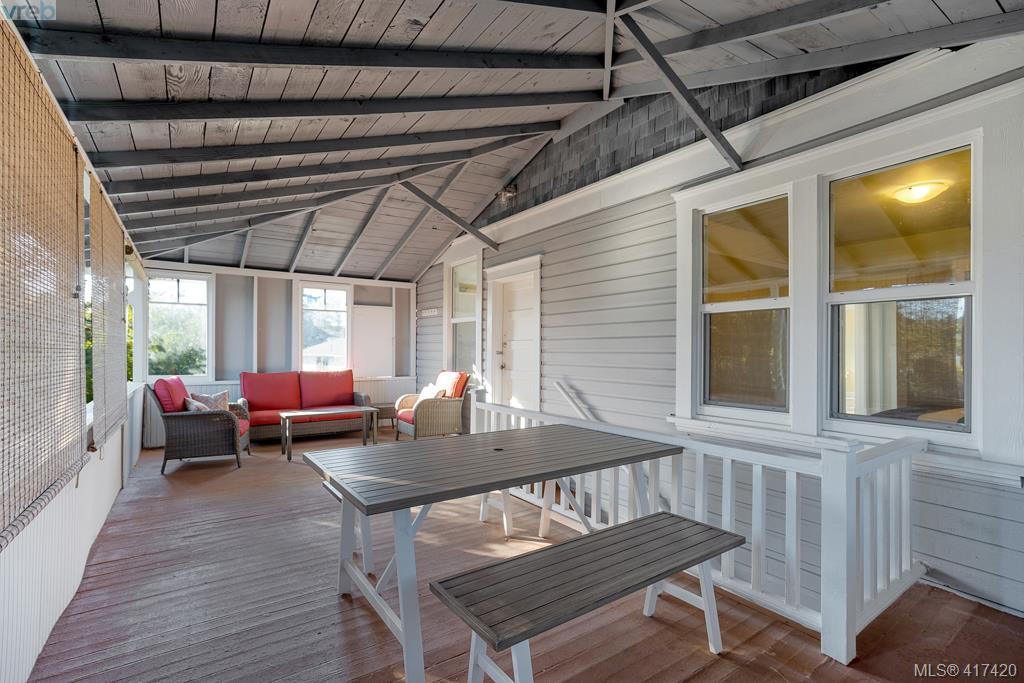 4137 Glanford Avenue, Victoria, BC 417420 Mark Rice Personal Real