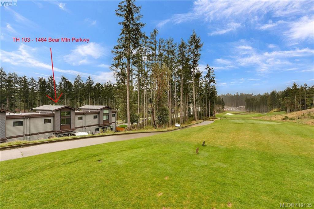  103 1464 Bear Mountain Parkway, Victoria, BC 419135 Miles Takacs