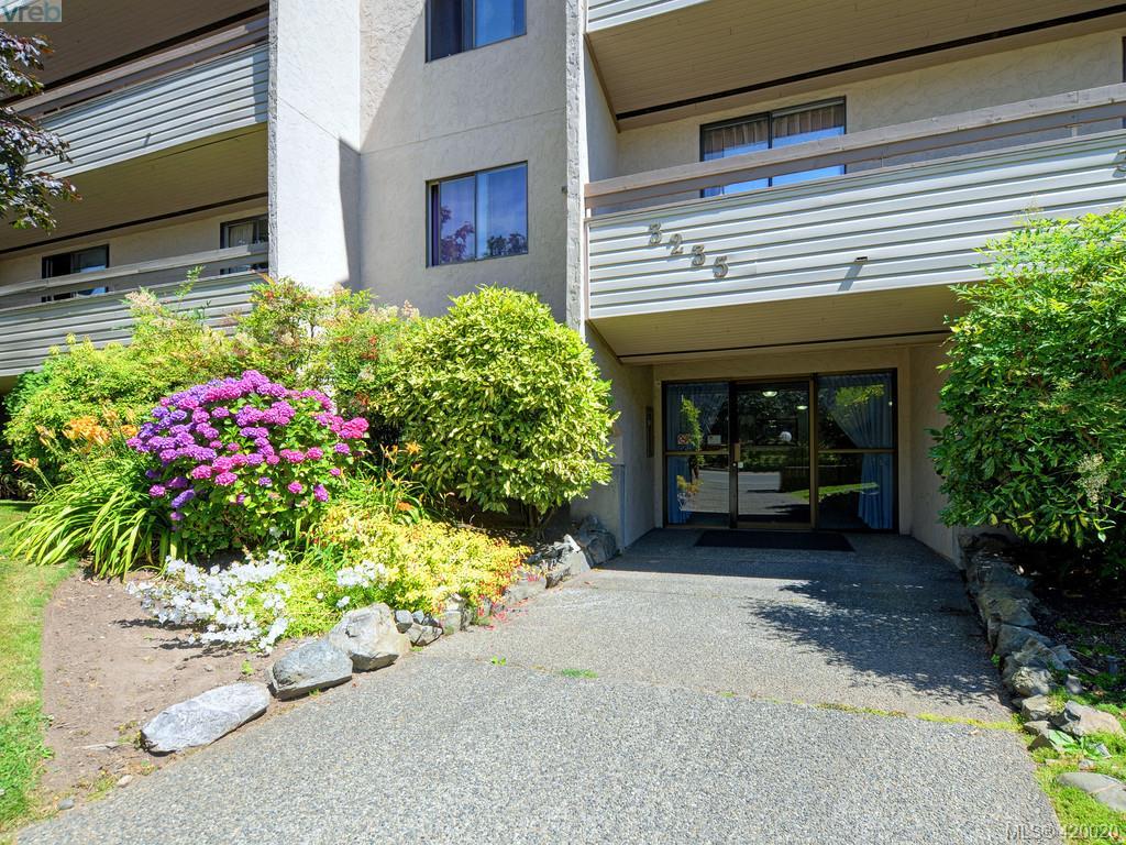  408 3235 Quadra Street, Victoria, BC 420020 Alex Rose