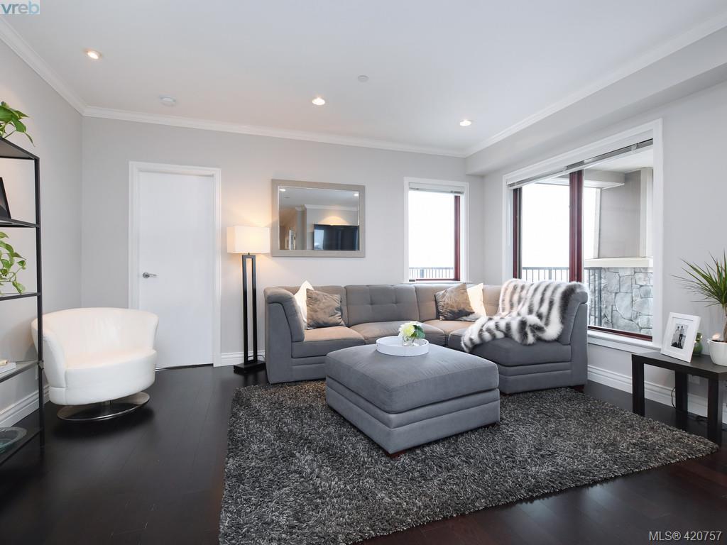  211 1325 Bear Mountain Parkway, Victoria, BC 420757 Kieren Rasura