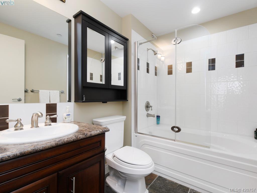  211 1325 Bear Mountain Parkway, Victoria, BC 420757 Kieren Rasura