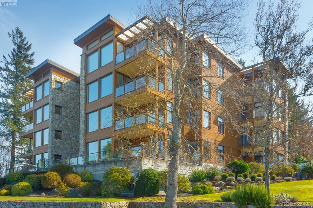  204 5327 Cordova Bay Road, Victoria, BC 423423 Broker Harry Newton