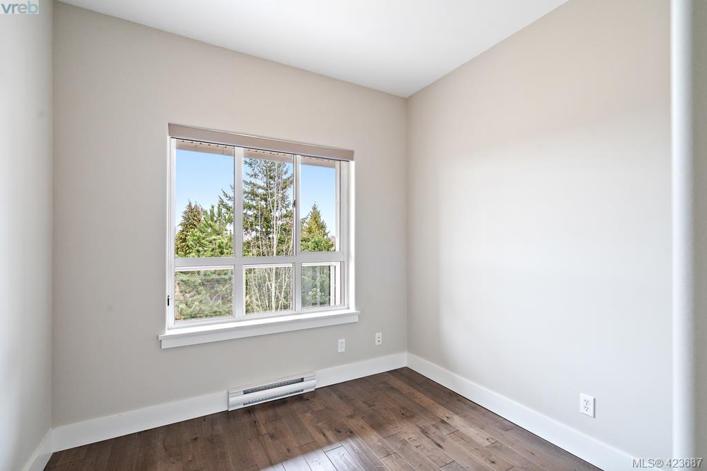  306 3915 Carey Road, Victoria, BC 423687 Gower Smith Real Estate Team