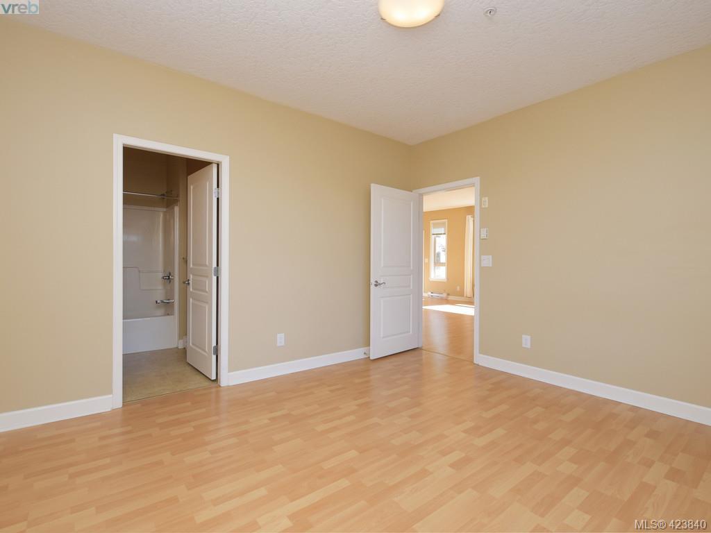 413 825 Goldstream Avenue Victoria BC 423840 Paul Vandermade 413-825-goldstream-avenue-victoria-bc-423840-paul-vandermade