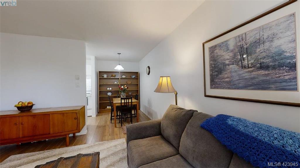  212 3277 Quadra Street, Victoria, BC 423945 Victoria Real Estate