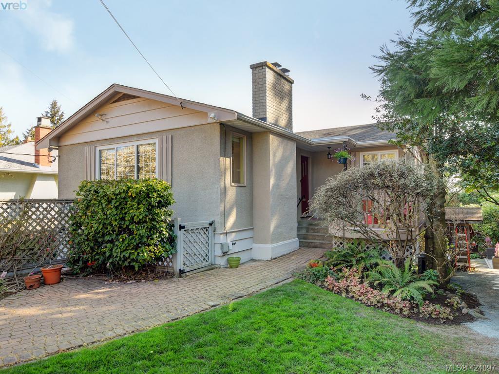 1771 Rockland Avenue, Victoria, BC 424097 Andrew Maxwell