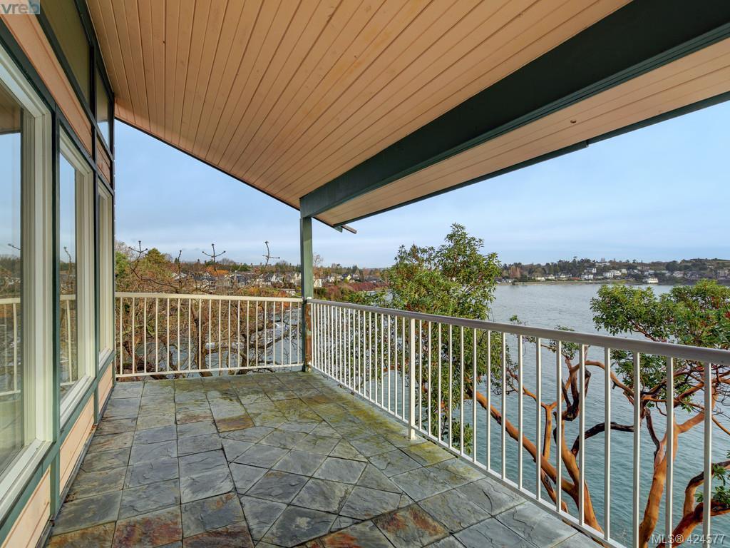 299 King Terrace, Victoria, BC 424577 Mike Boorman Realtor, Associate Broker