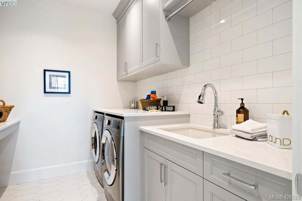 2666 Dalhousie Street, Victoria, BC 426523 Mark Rice Personal