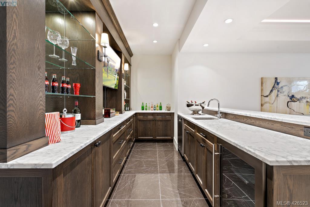 2666 Dalhousie Street, Victoria, BC 426523 Mark Rice Personal