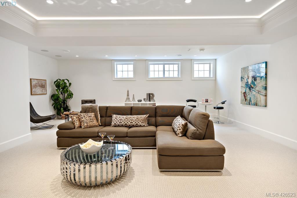 2666 Dalhousie Street, Victoria, BC 426523 Mark Rice Personal