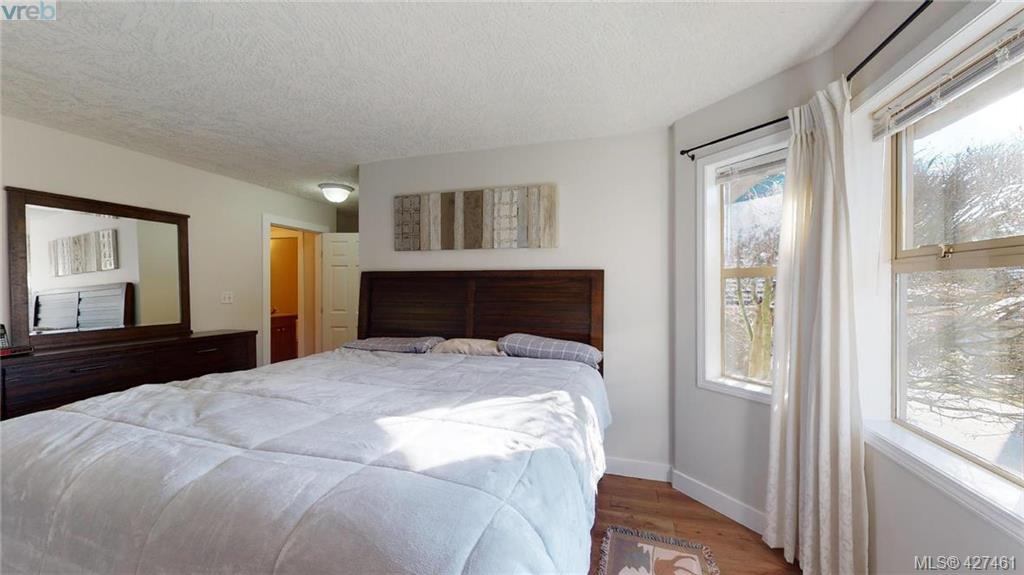  14 500 Marsett Place, Victoria, BC 427461 Your Home Team