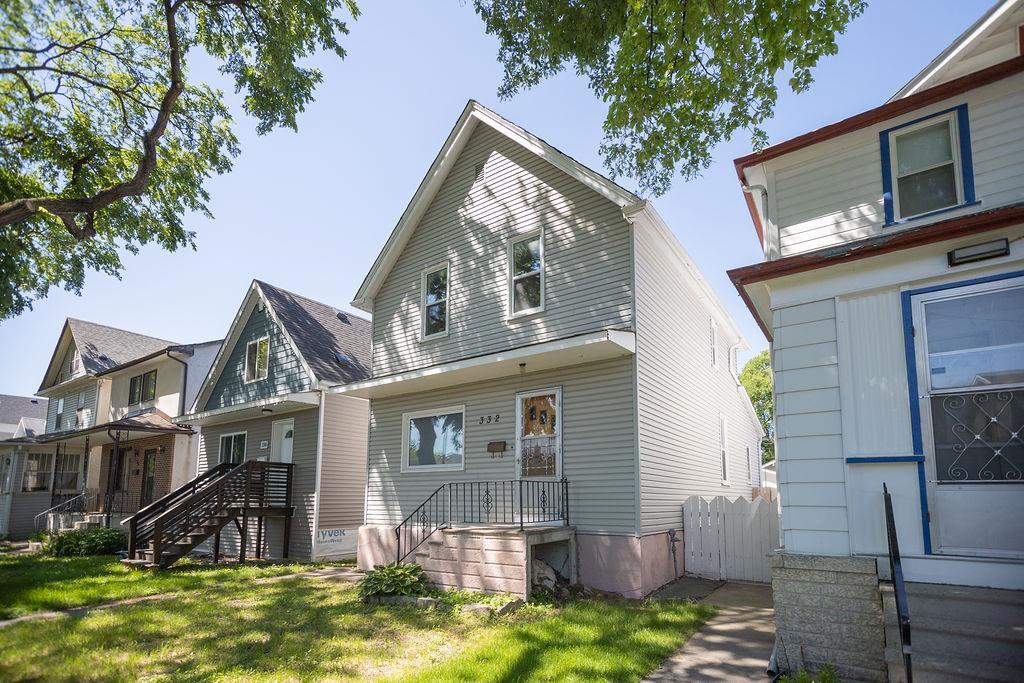 332 Lipton Street, Winnipeg, MB, R3G 2H1 202014446 John Frank