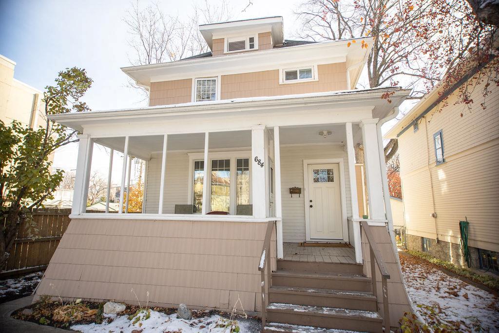 684 Jessie Avenue, Winnipeg, MB, R3M 1A5 202024460 John Frank