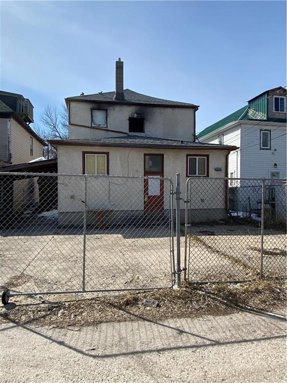 663 Agnes, Winnipeg, MB, R3E 1X8 202108946 John Frank