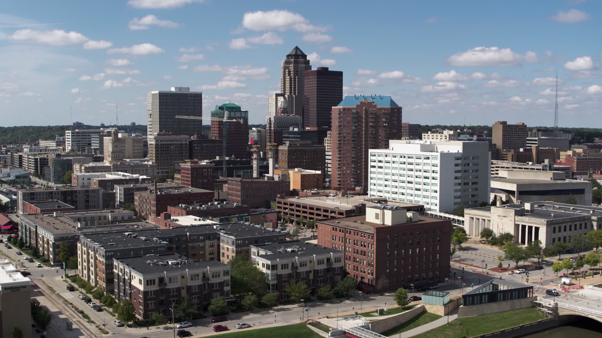 Minx des moines iowa