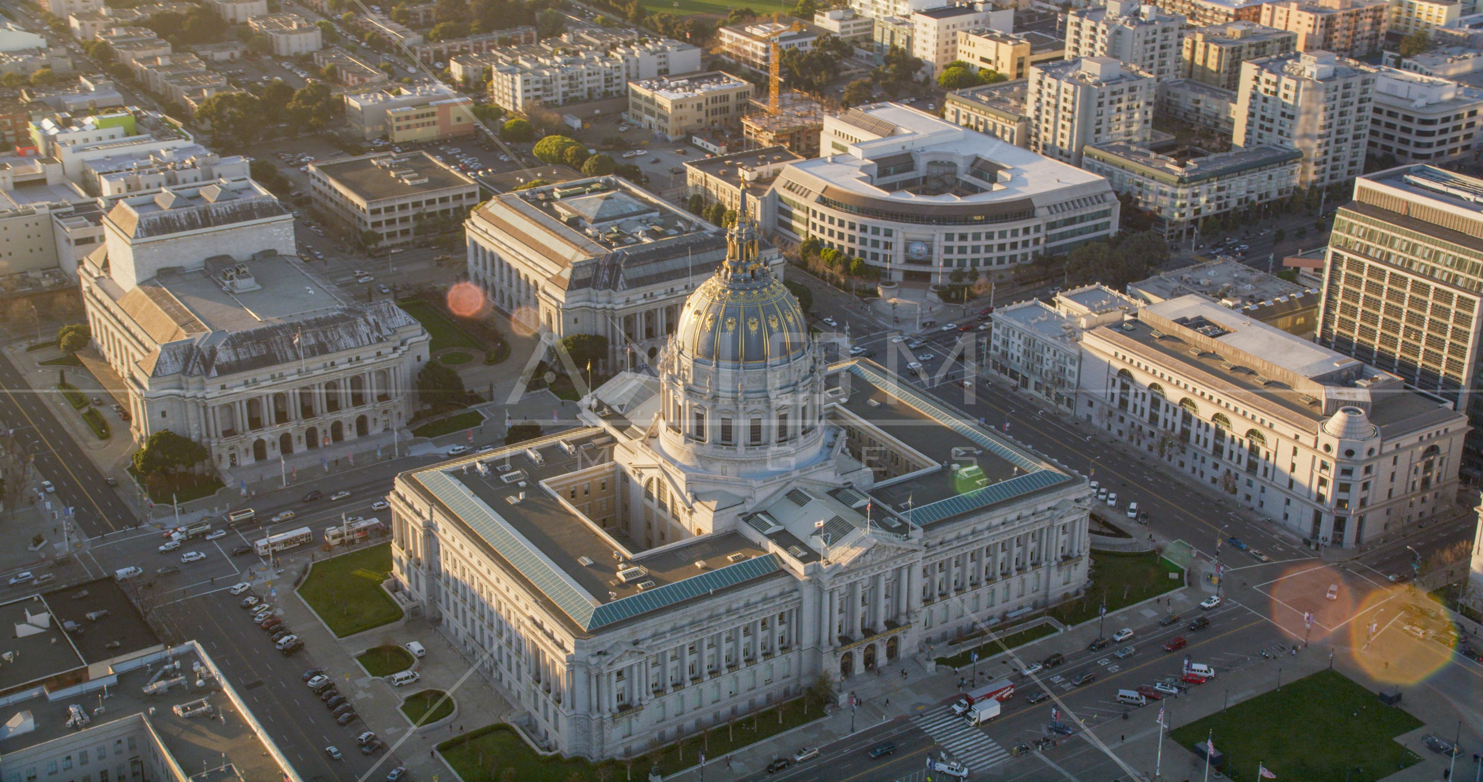 San Francisco City Hall at sunset in Civic Center, San Francisco