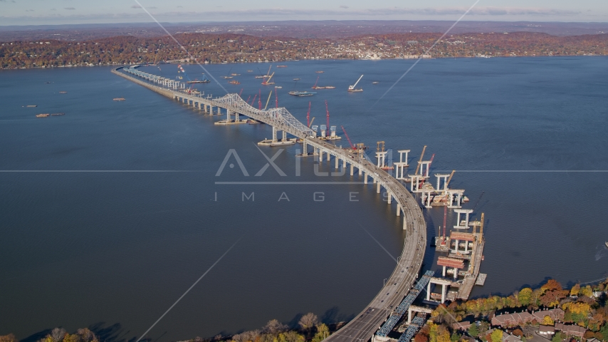 Tappan Zee Bridge spanning the Hudson River in Autumn, Tarrytown, New York Aerial Stock Photos AX119_087.0000128F