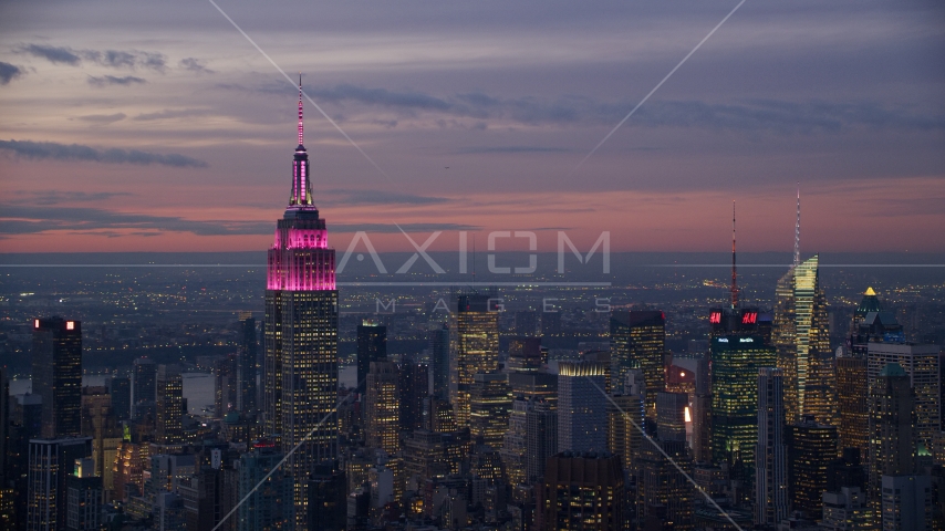 Empire State Building and Midtown skyscrapers at sunset in New York City Aerial Stock Photos AX121_113.0000150F