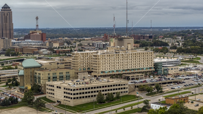 A hospital in Des Moines, Iowa Aerial Stock Photo DXP002_167_0002 | Axiom Images