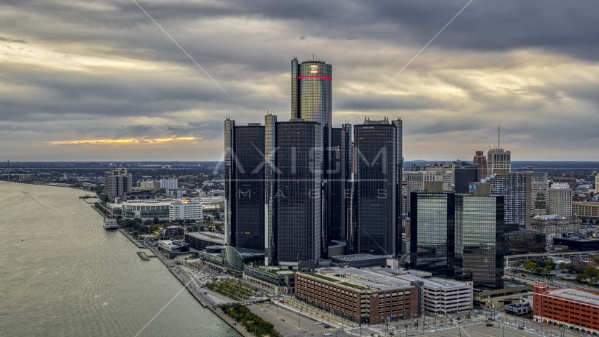 A riverfront skyscraper at sunset, Downtown Detroit, Michigan Aerial Stock Photo DXP002_192_0007 | Axiom Images
