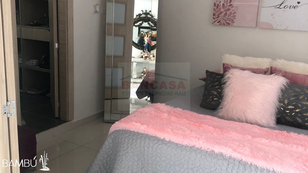 LAURELES , MEDELLÍN - 27960