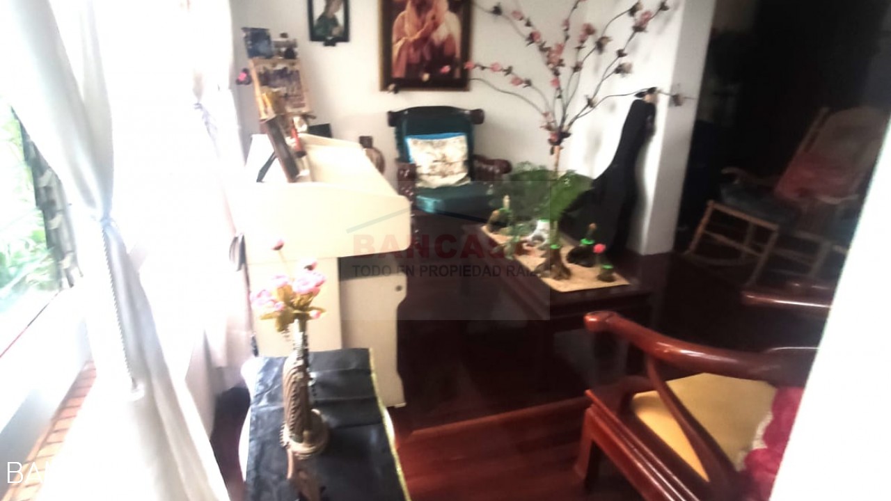 LAURELES , MEDELLÍN - 27926