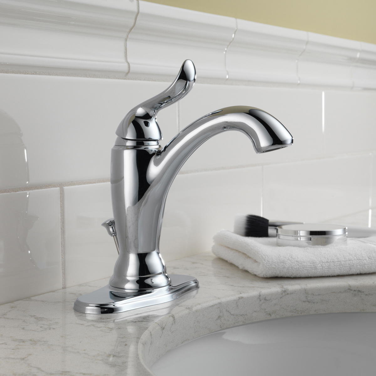 Delta linden single hole faucet