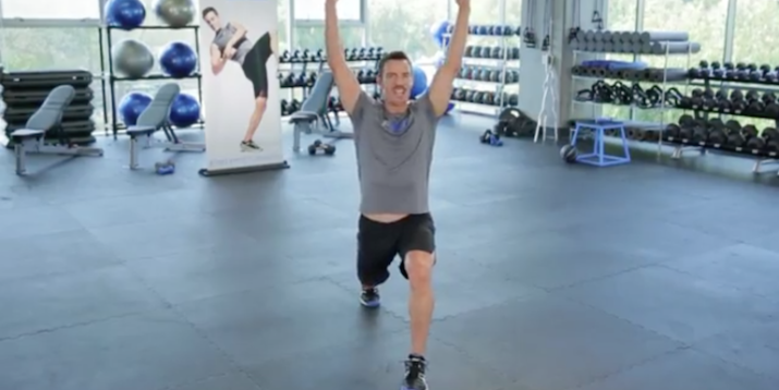 How to Do the Crescent Crunch from P90