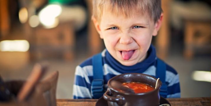 11 Actually Helpful Tips to Help Picky Kids Eat Healthier