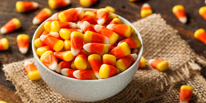 13 Candy Alternatives to Give to Trick-or-Treaters
