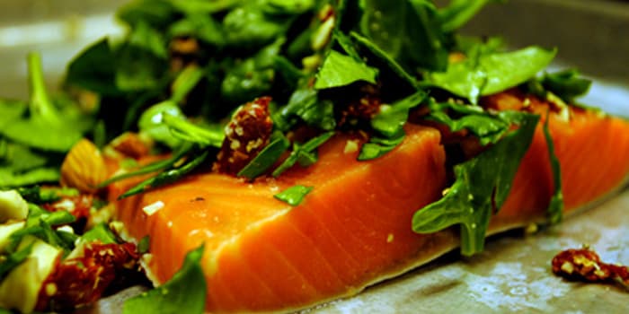 Spinach-Stuffed Salmon Fillets
