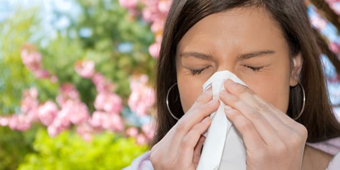 6 Ways to Relieve Spring Allergies