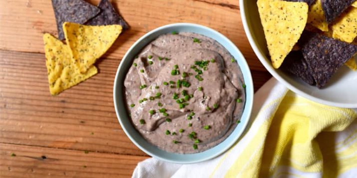 Black Bean Hummus