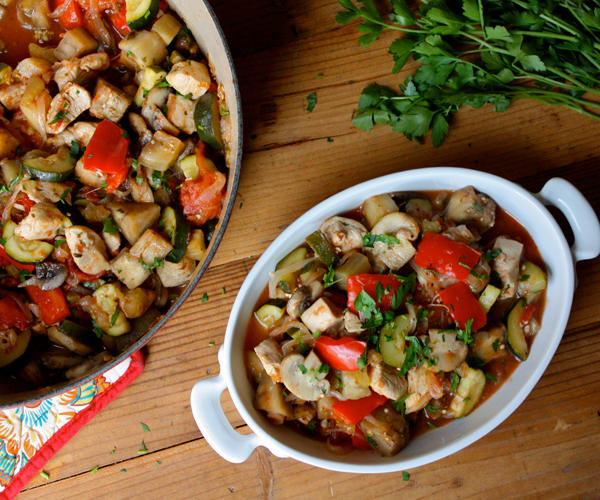 13 Flavorful Chicken Recipes Under 300 Calories | The Beachbody Blog