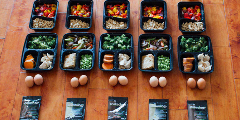High-Protein Meal Prep Menu with Shakeology | BeachbodyBlog.com