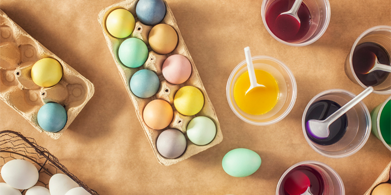How to Make Homemade Easter Egg Dye