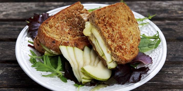 How to Build a Better (and Healthier!) Grilled Cheese