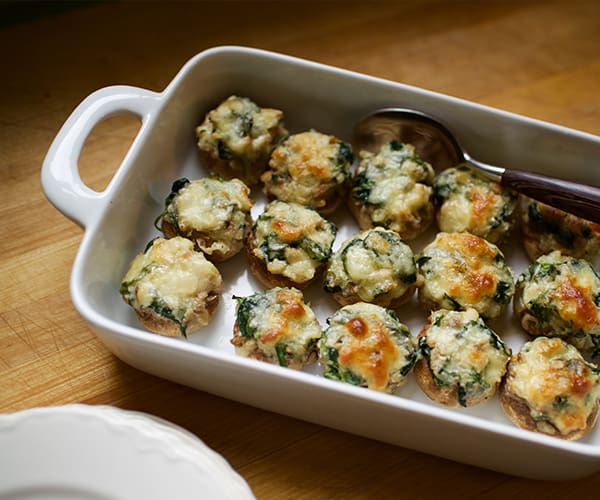 Spinach and Cheese Stuffed Mushrooms | BeachbodyBlog.com