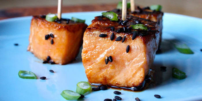 Teriyaki Salmon Bites