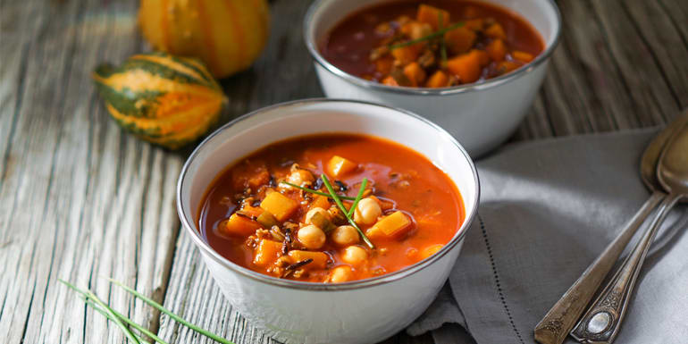 These Are the Healthiest Soups You Can Eat